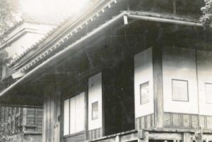 （２）部屋